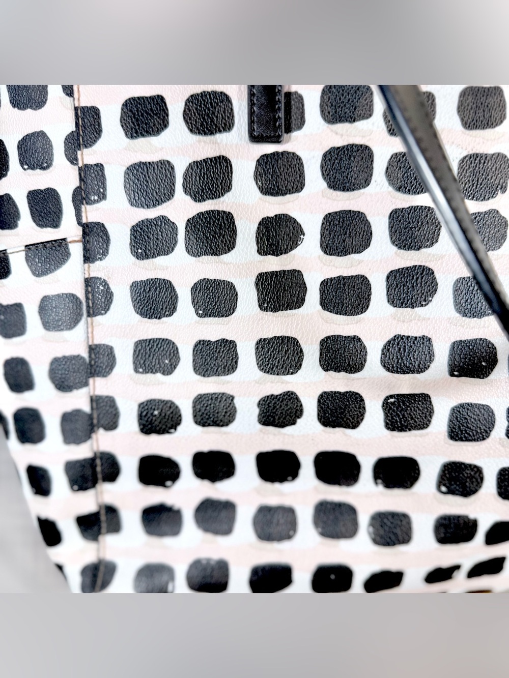 Kate Spade Grove Street Kaylie Polka Dot Baby Diaper Bag 21” x 13" x 5.5" - Picture 4 of 16
